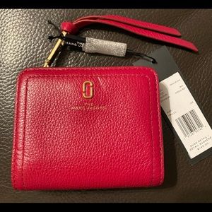 The Marc Jacobs Softshot Mini Compact Wallet in Persian Red.Brand new with tags.